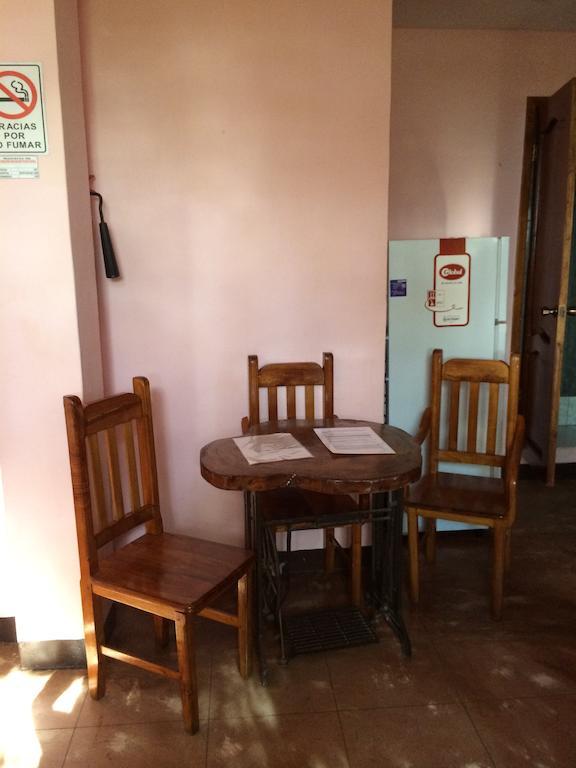 Hostal Nathaly ปูแอร์โต บาเกริโซ โมเรโน ภายนอก รูปภาพ