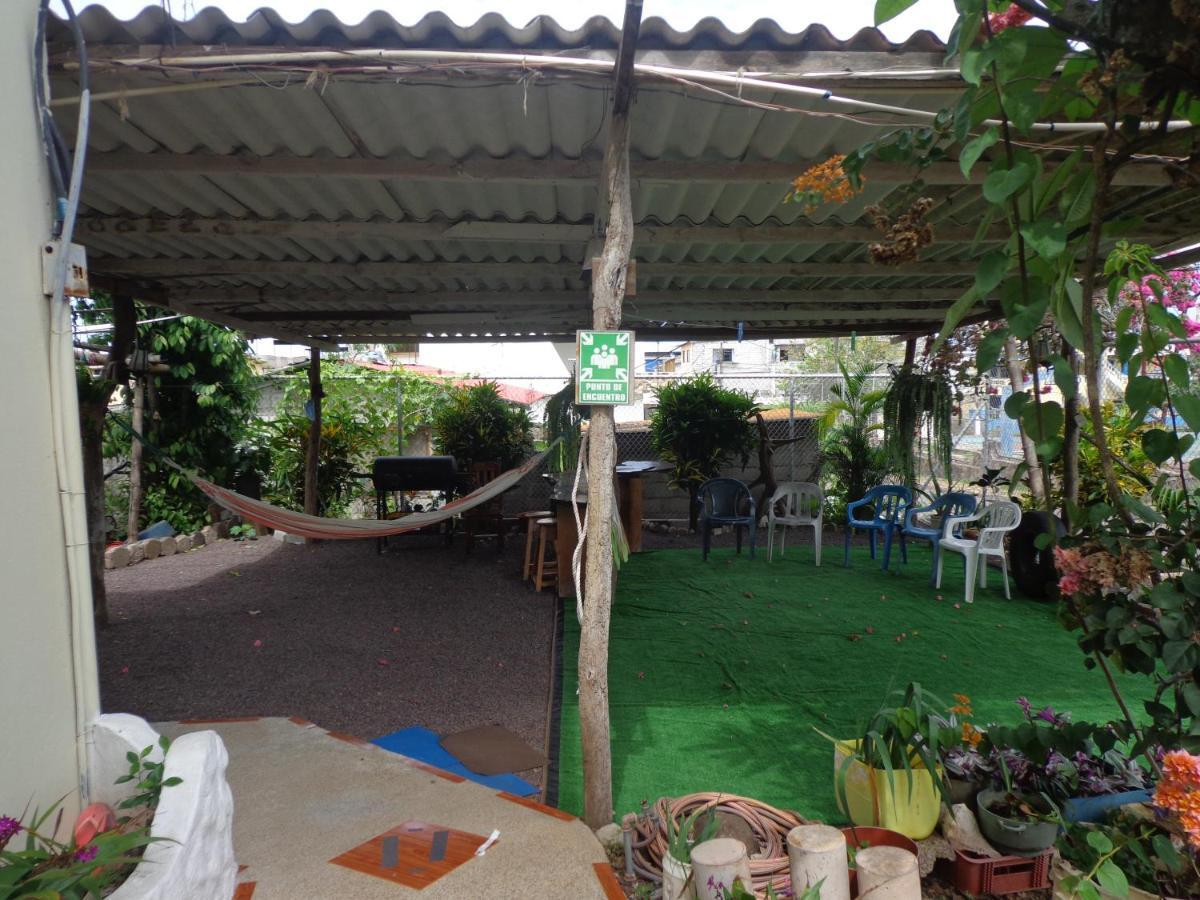 Hostal Nathaly ปูแอร์โต บาเกริโซ โมเรโน ภายนอก รูปภาพ
